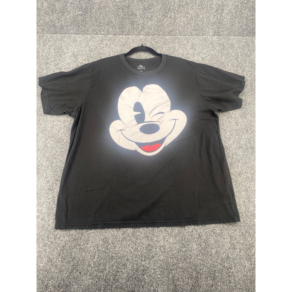 Disney Mickey Mouse Graphic T-Shirt Men XL Black Winking Face Short Sleeve Tee